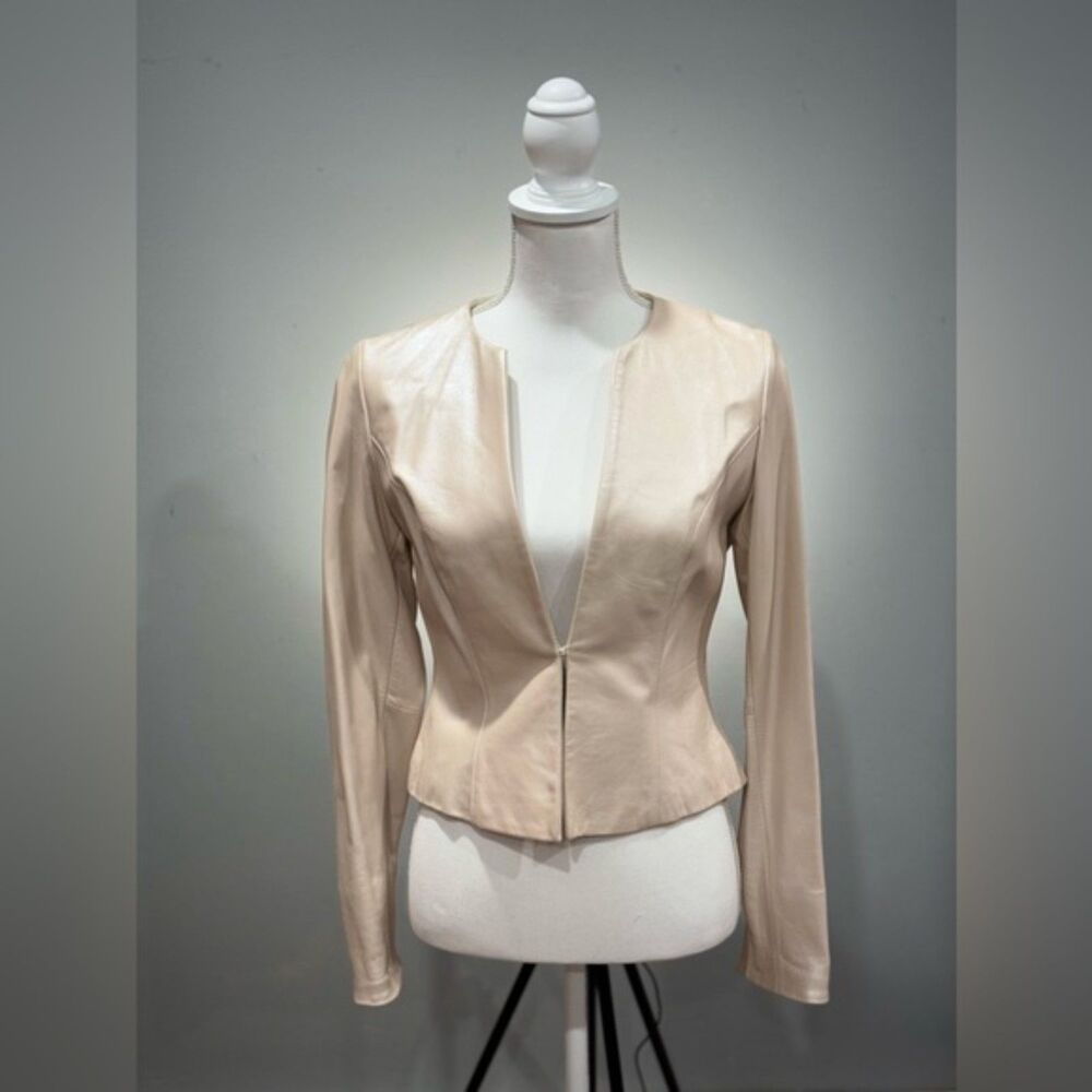 CLEAROUT! Blush Leather Ann Taylor Cropped Jacket Size 0 Like New